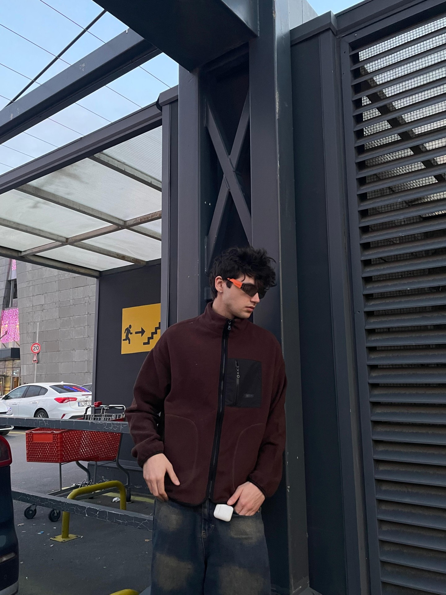 Cep Detaylı Kahverengi Polar Ceket