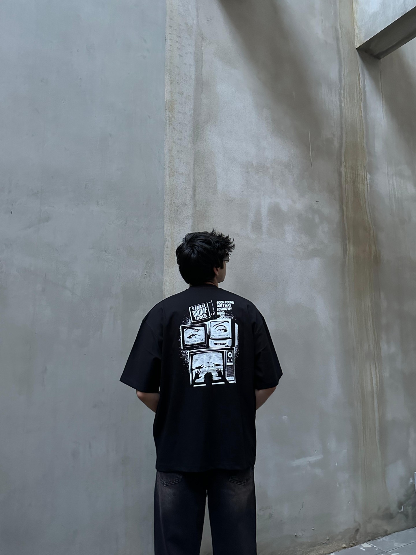 Eyes İn The Tv Siyah T-shirt