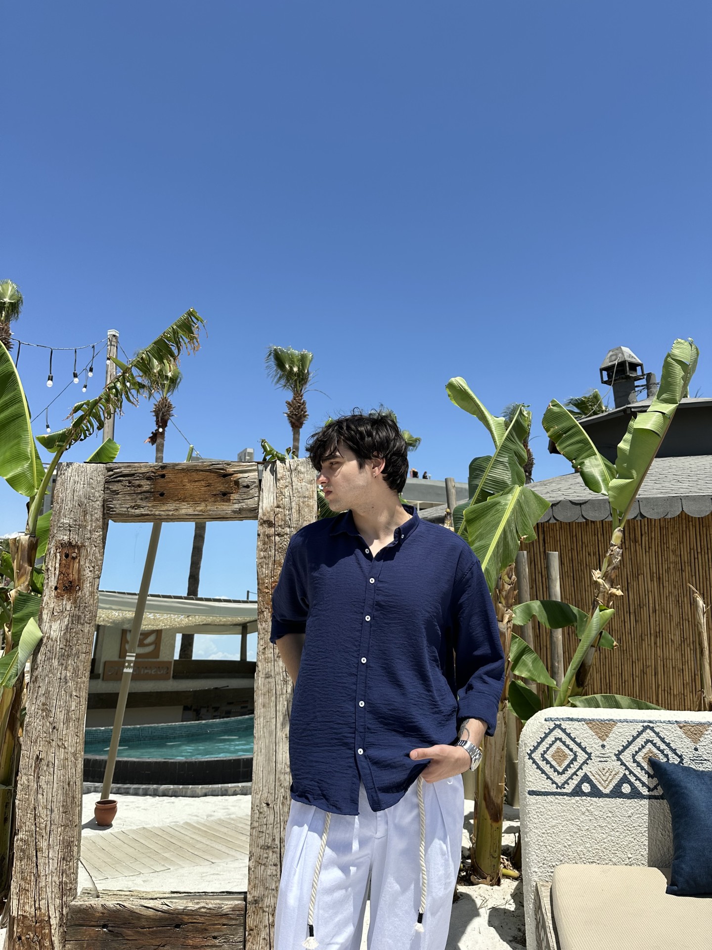 Old Money Uzun Kollu Lacivert Keten Gömlek