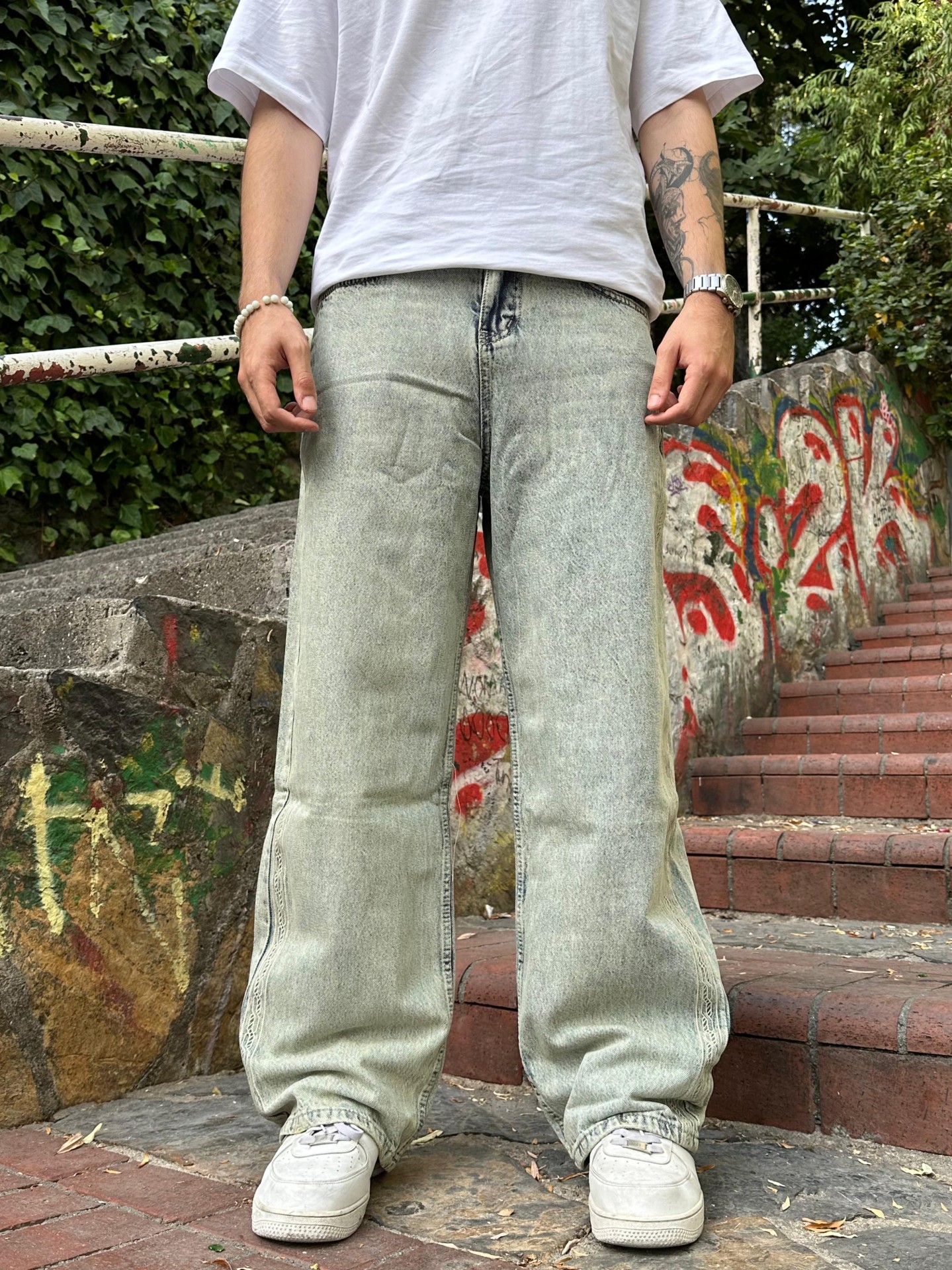 Nakış Detay Baggy İce Mavi Pantolon