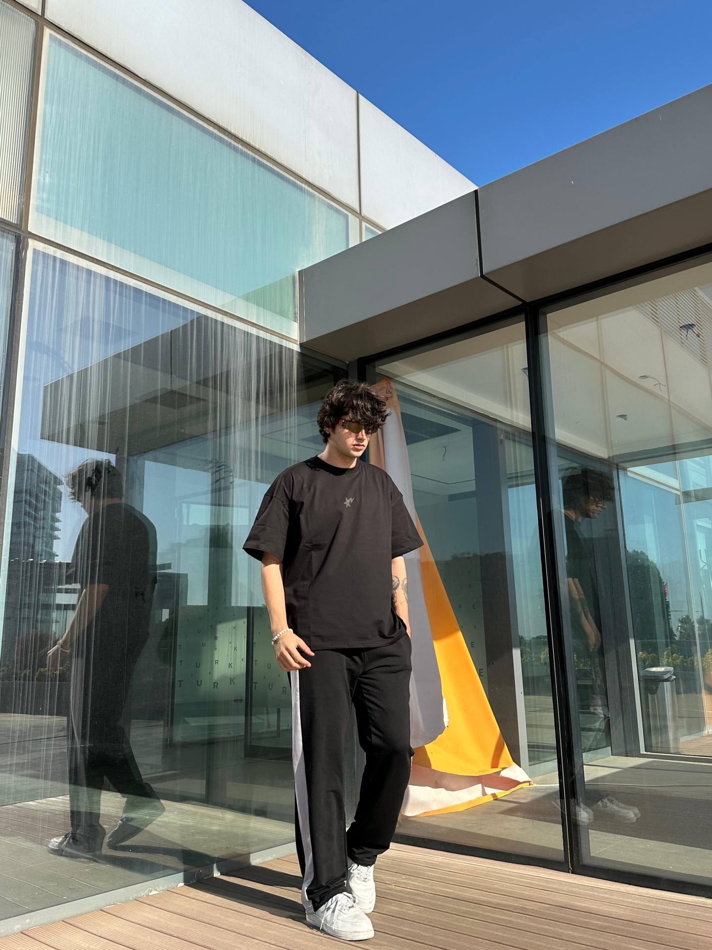 Falling Star Black Oversize T-Shirt