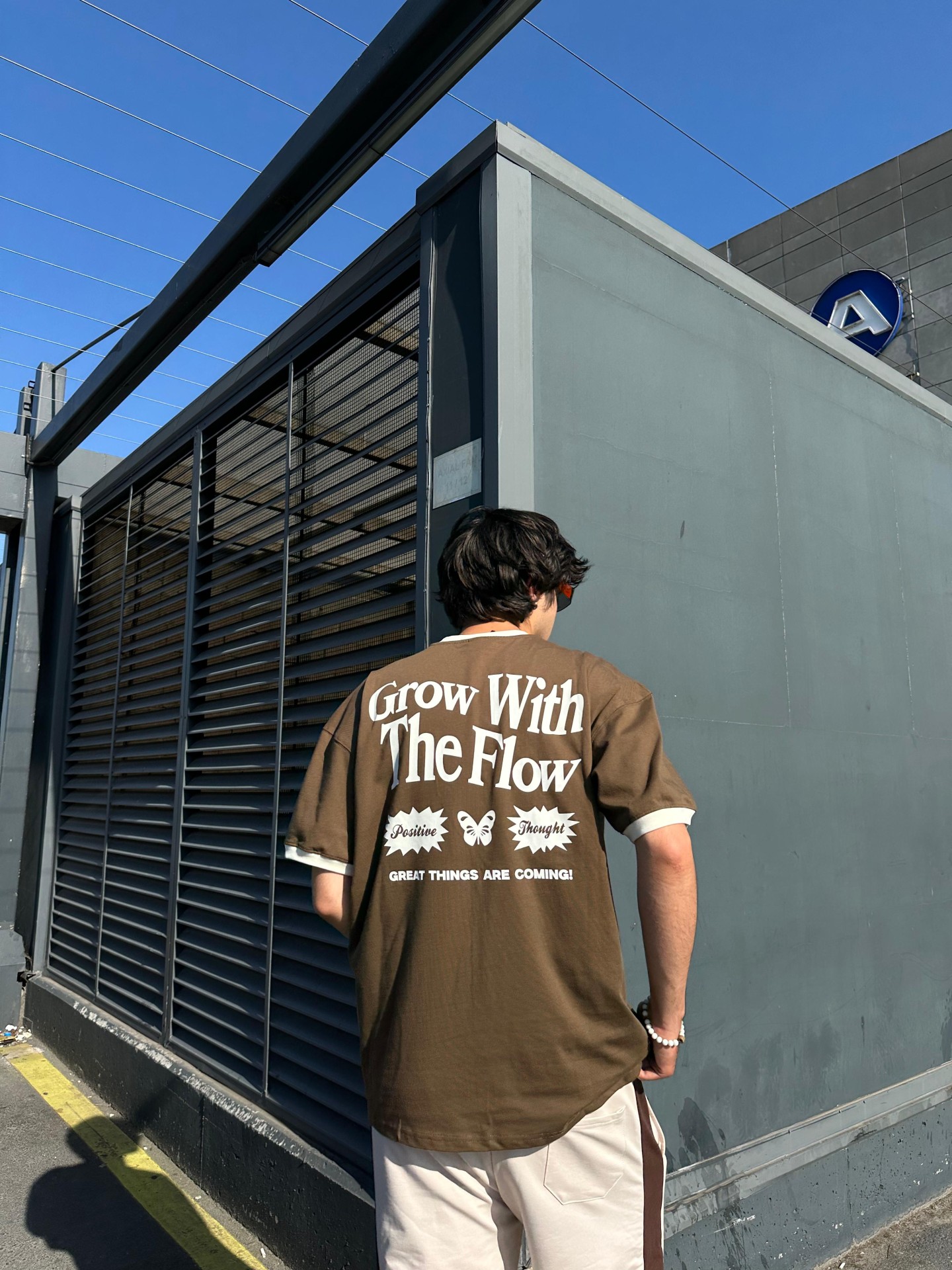 Grow With The Flow Kahverengi T-Shirt