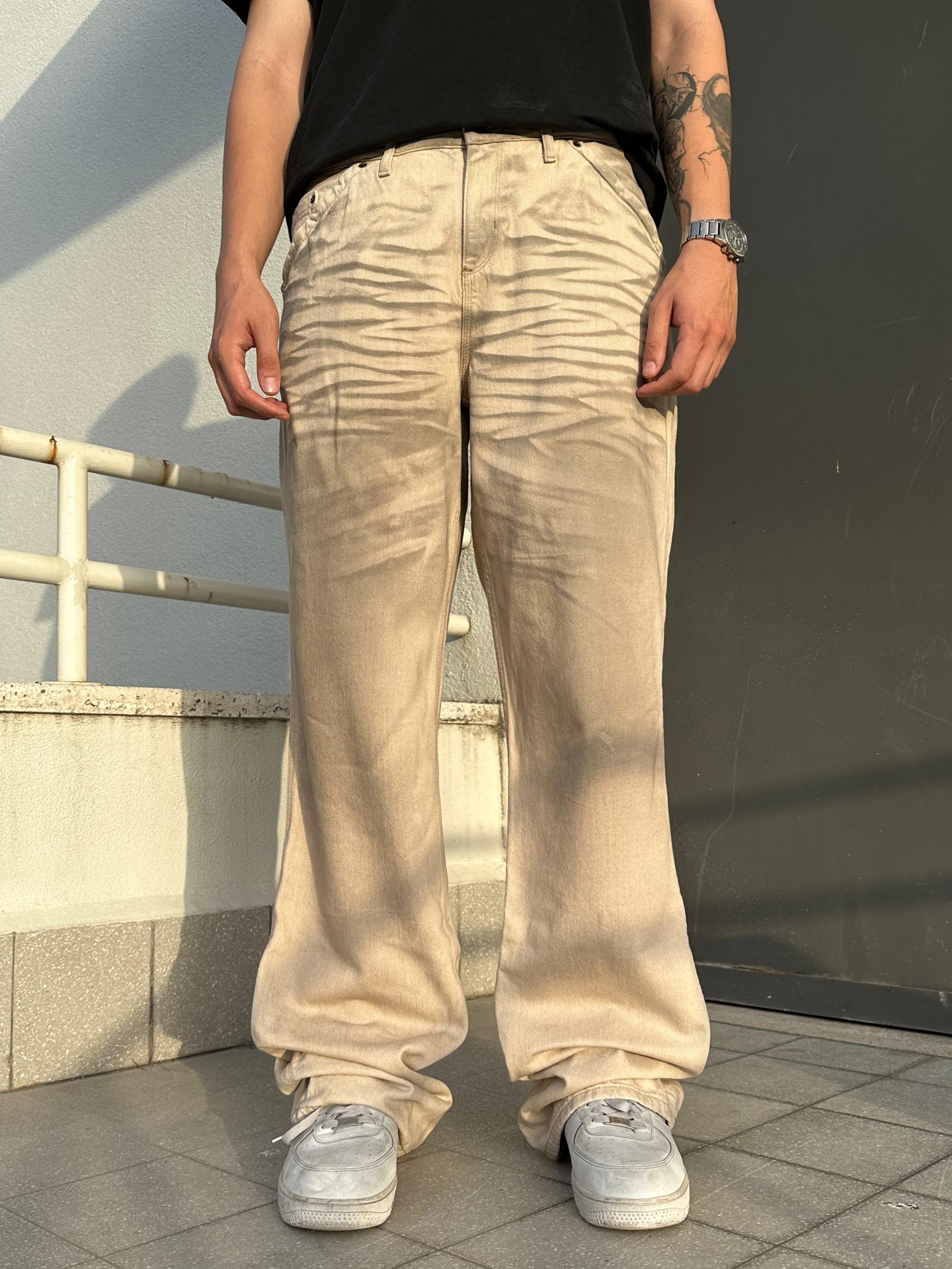 Eskitme Desen Bej Baggy Wave Pantolon