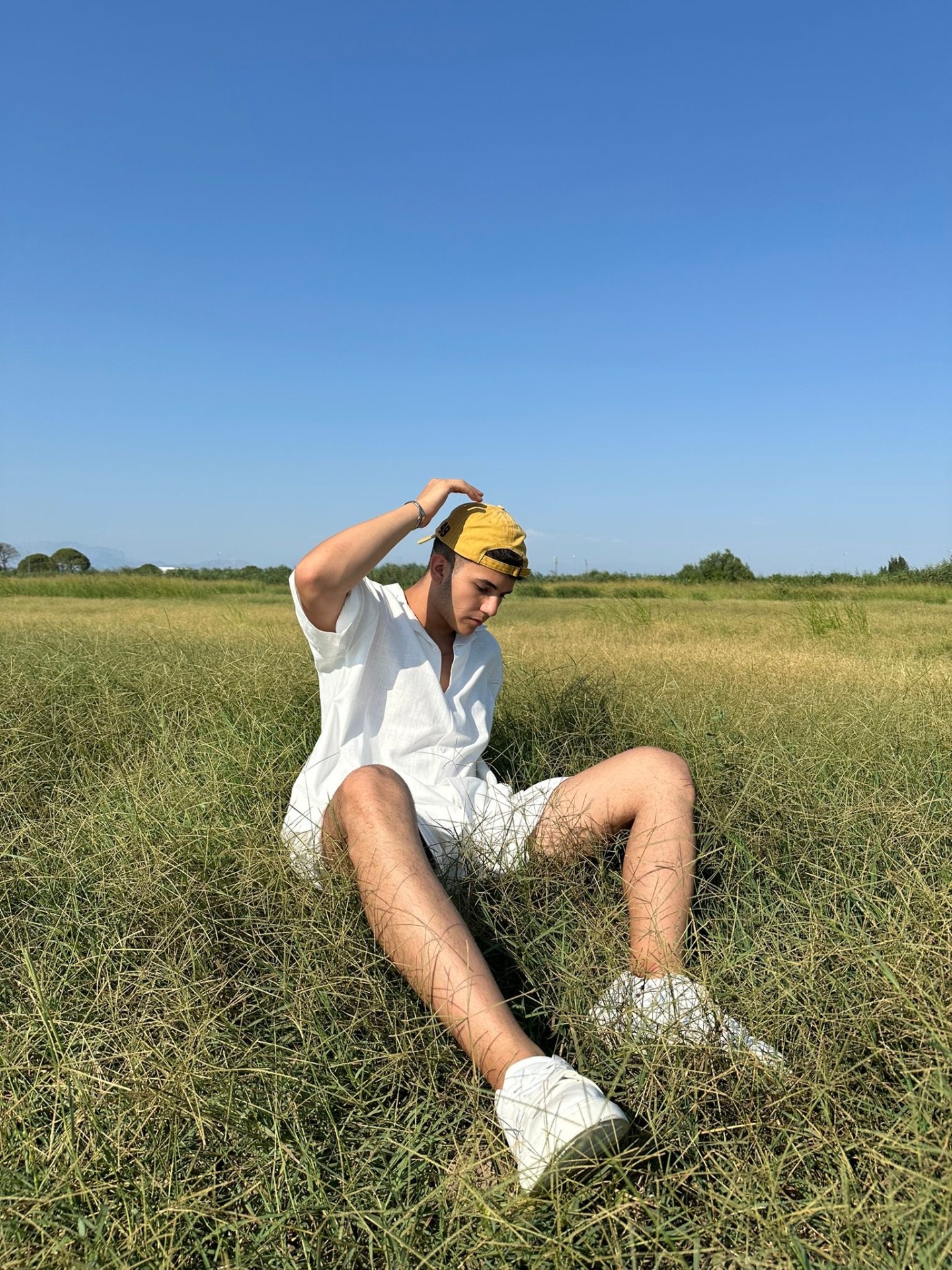 Beyaz Şortlu Keten Gömlek Takım 