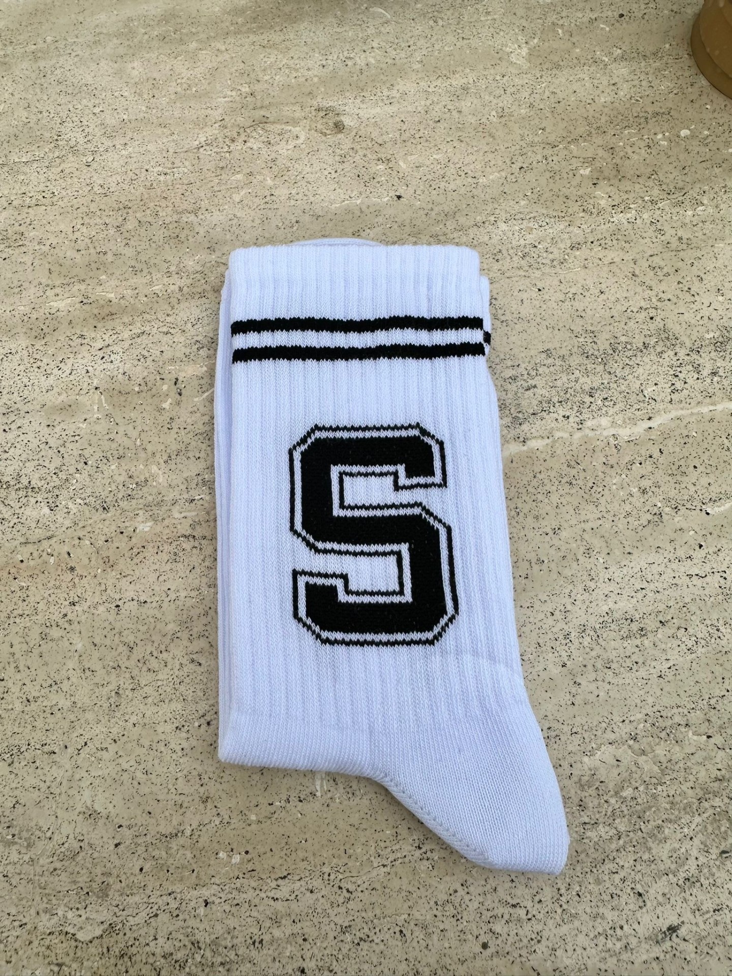 S Baskılı Çorap