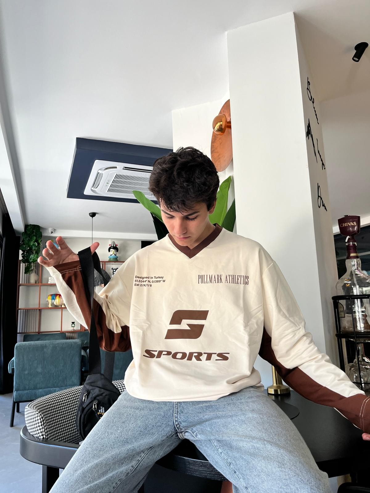 Sports Print Brown Oversize Forma