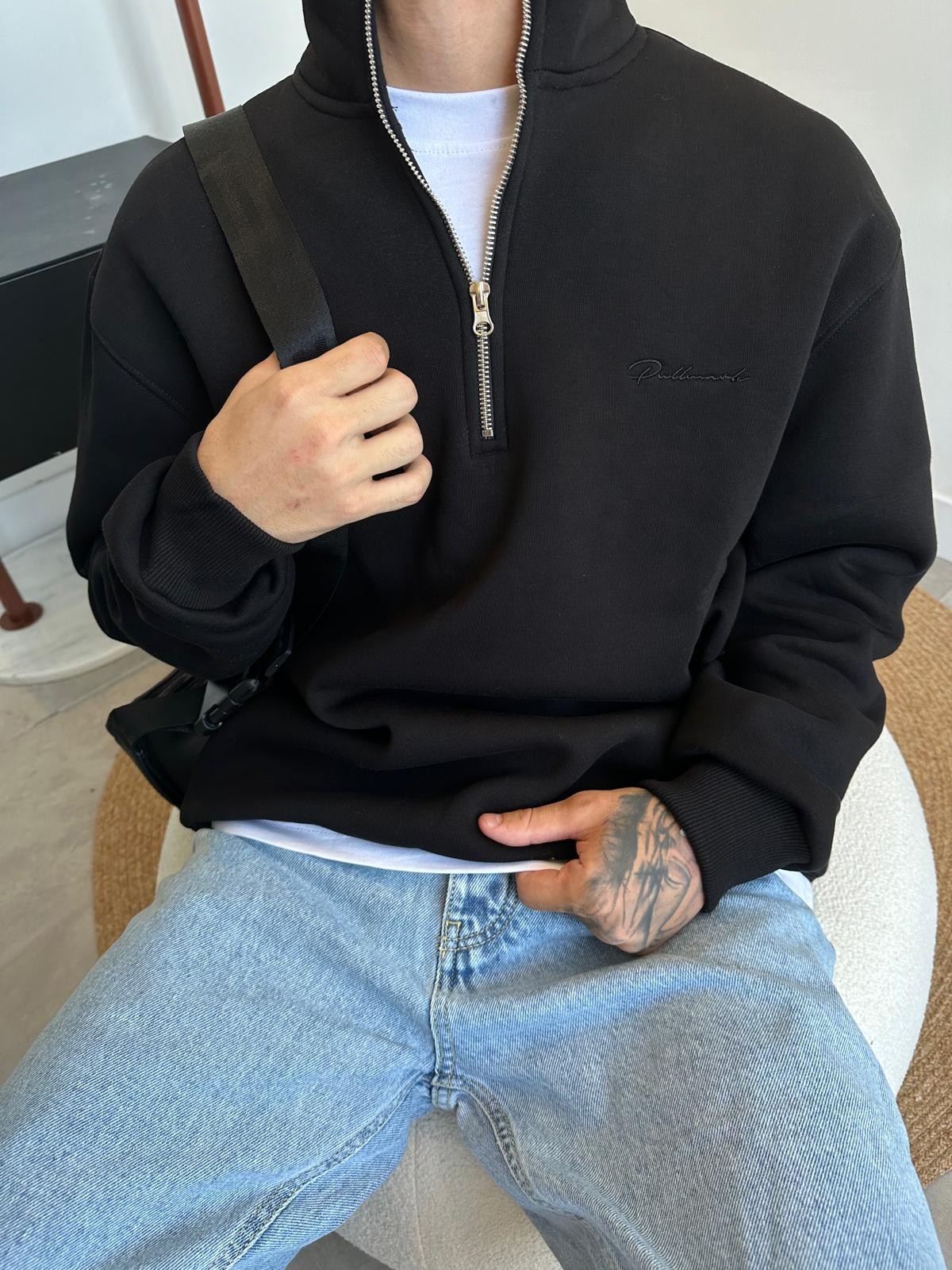 Pullmark Yarım Fermuarlı Black Oversize Sweatshirt