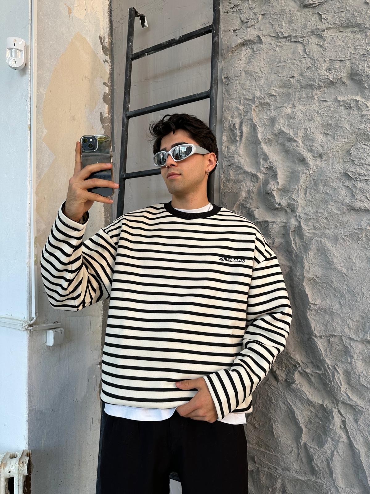 Royal Club Siyah Çizgili Oversize Sweatshirt
