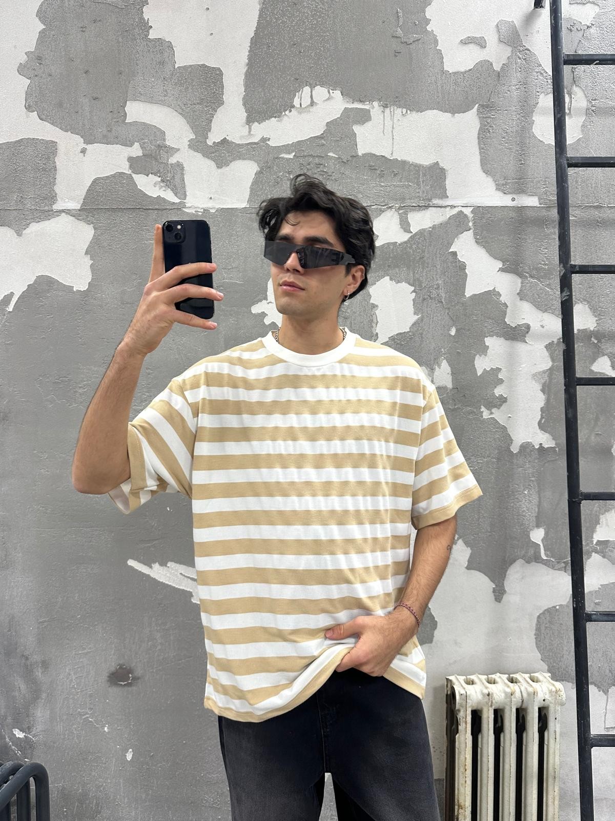 Bej Çizgili Oversize Tshirt 