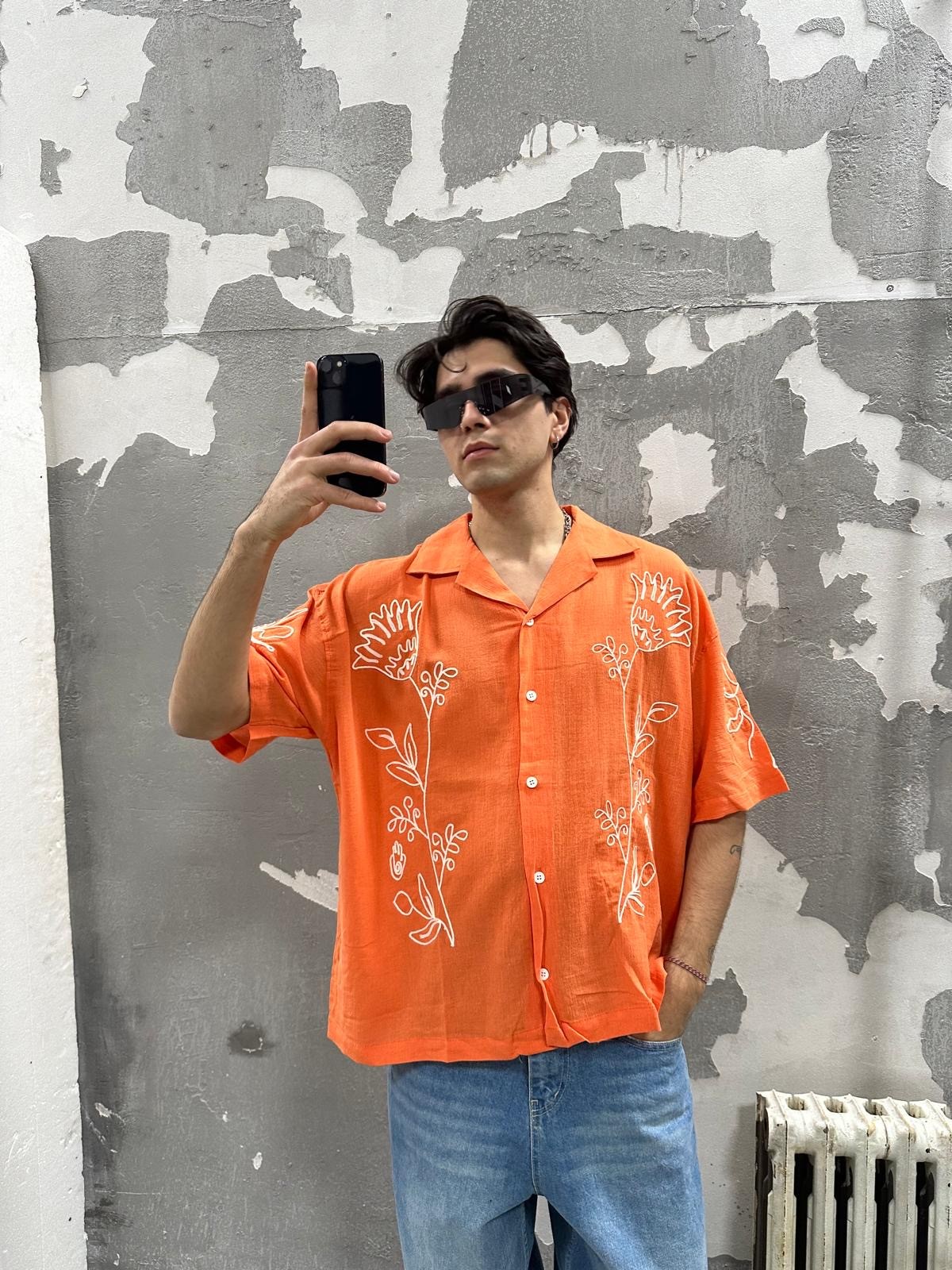 Chill Desen Nakışlı Turuncu Oversize Gömlek