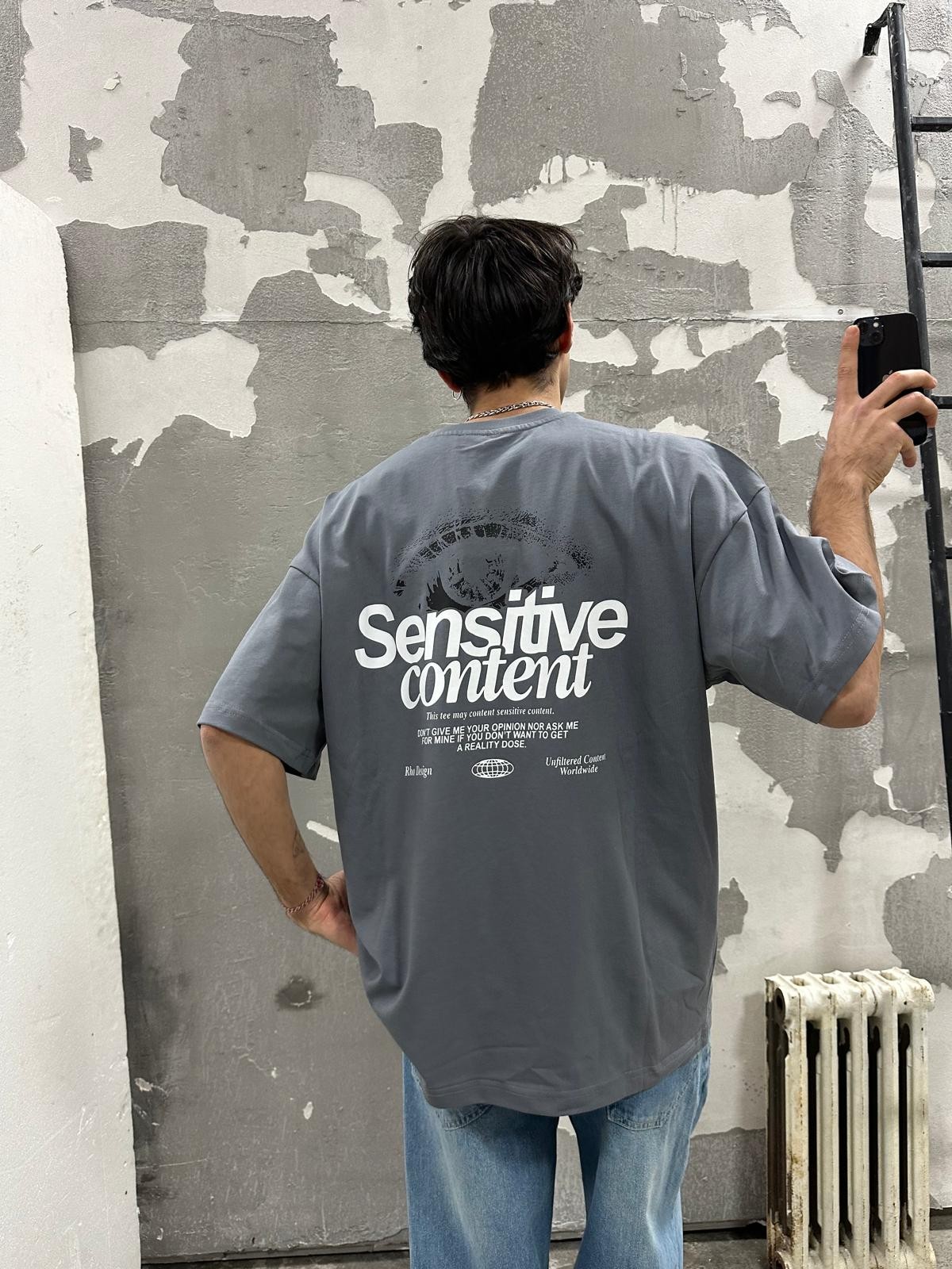 Sensetive Content Print Füme Tshirt