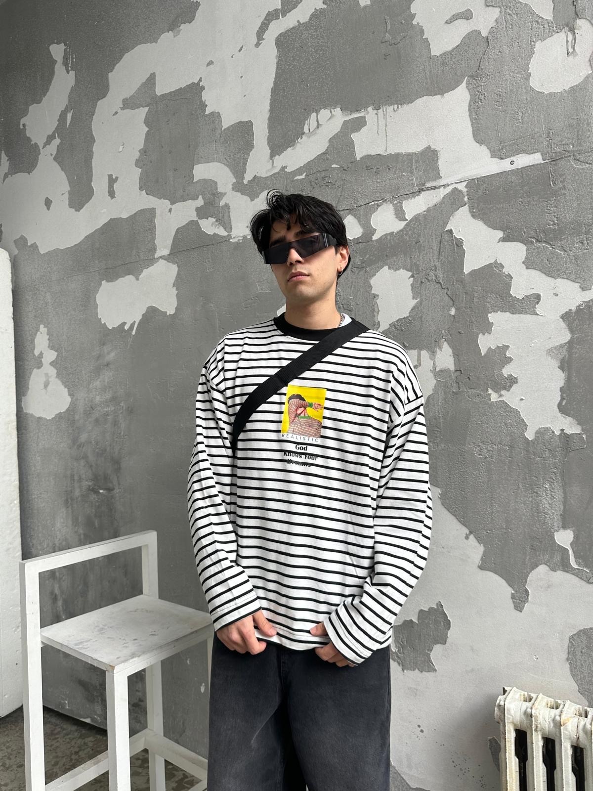 Realistic Çizgili Sweatshirt